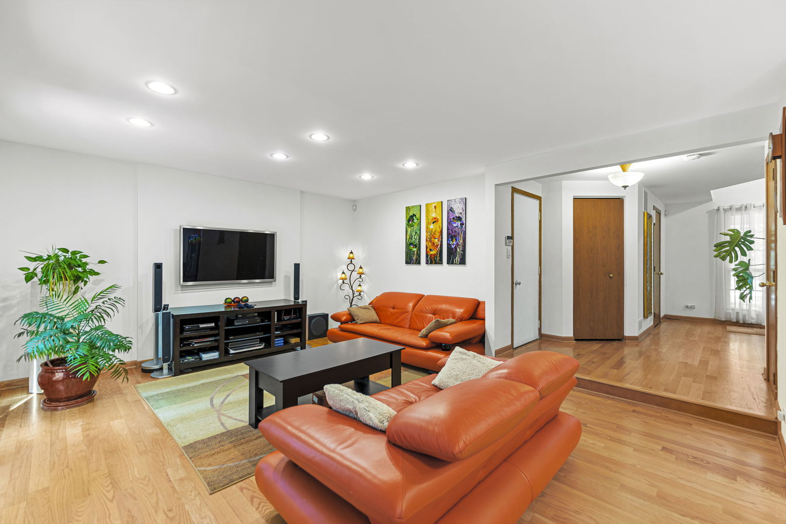 1108 Oak Ridge Drive, Streamwood, IL 60107