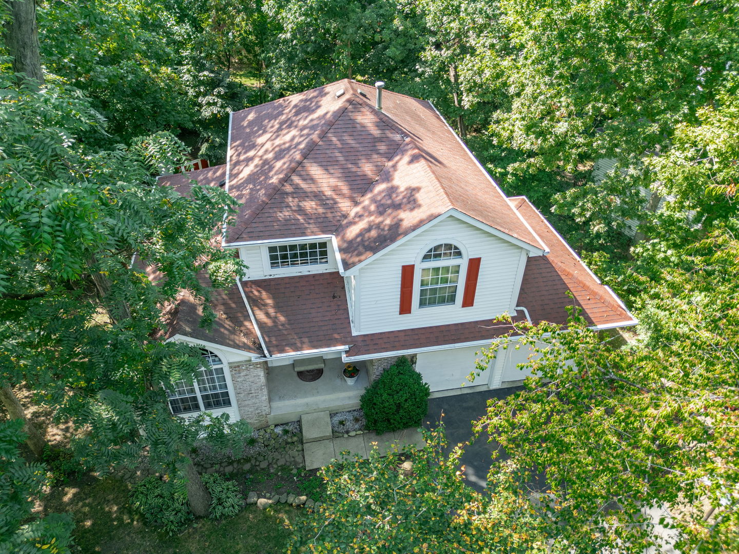 1108 Oak Ridge Drive, Streamwood, IL 60107