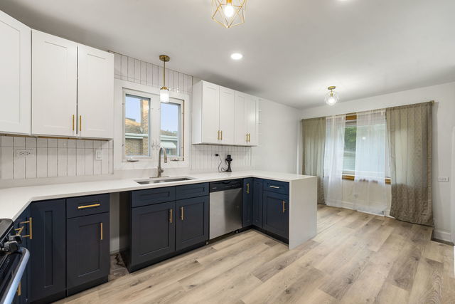 5146 Michigan Avenue, Schiller Park, IL 60176