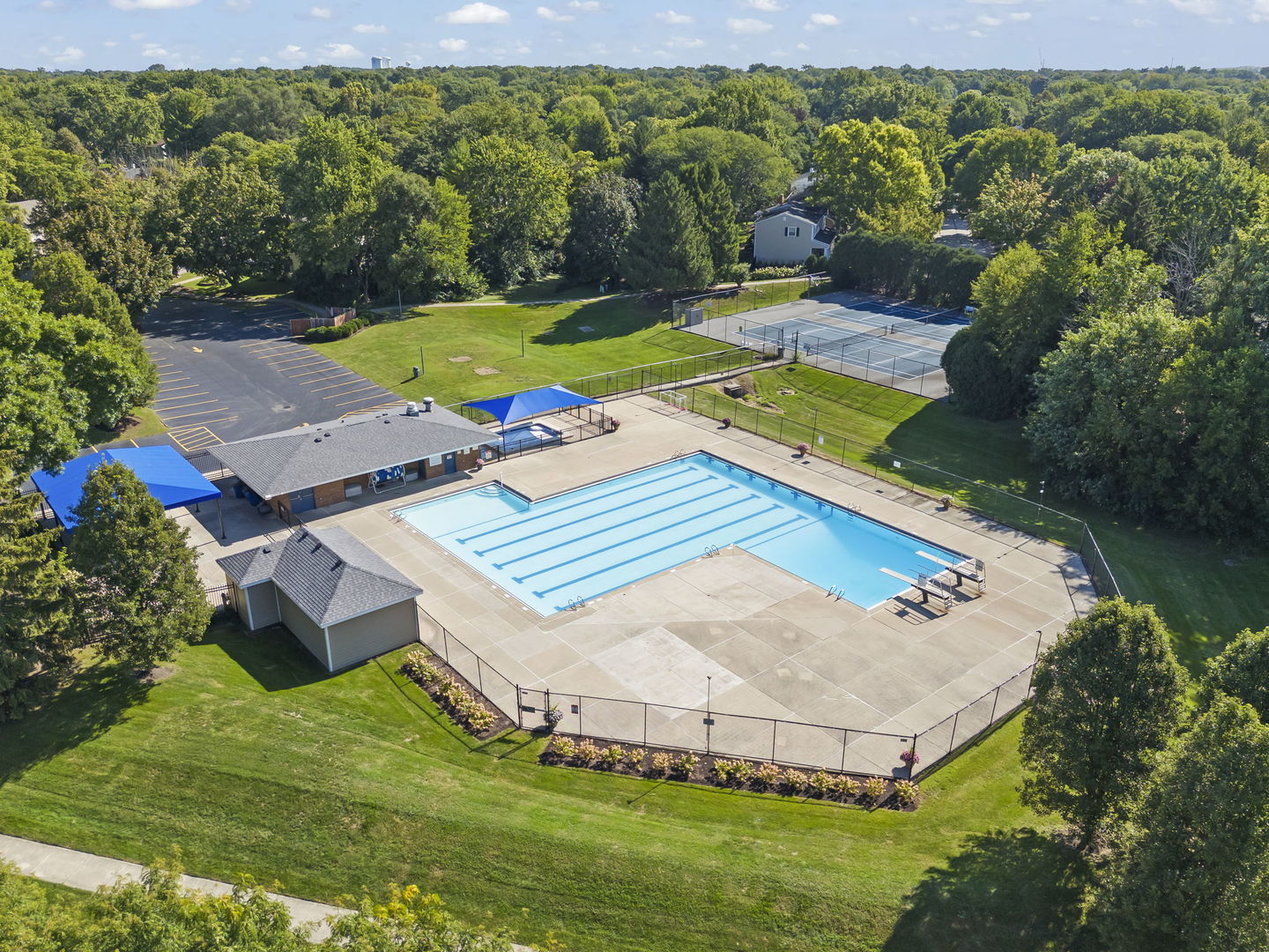 1625 Indian Knoll Road, Naperville, IL 60565