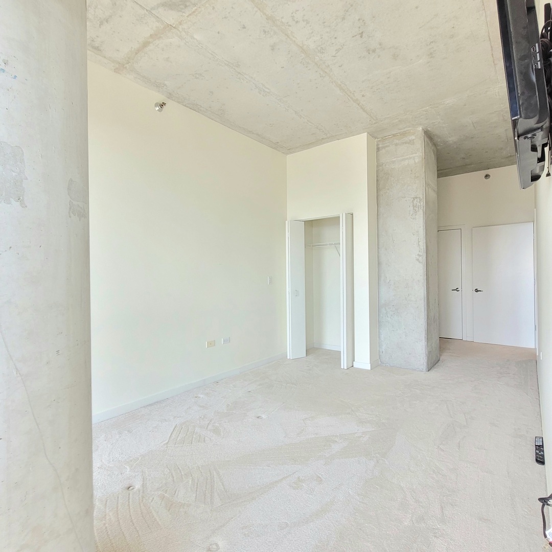 235 W Van Buren Street #4307, Chicago, IL 60607