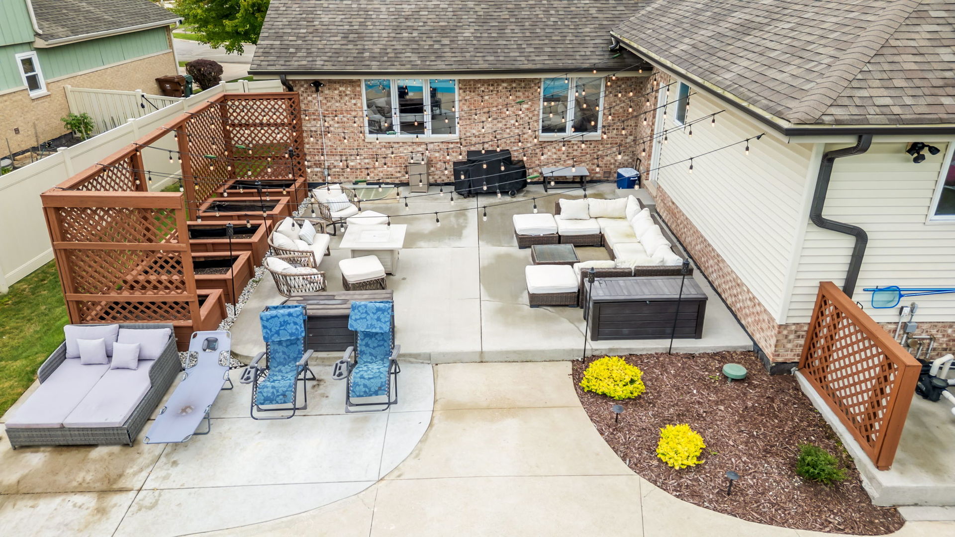 703 Stillwater Court, Minooka, IL 60447