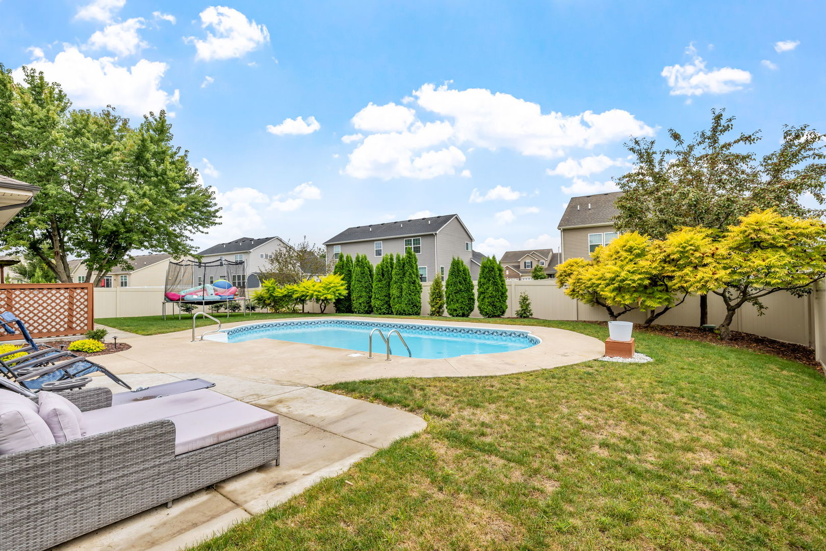 703 Stillwater Court, Minooka, IL 60447