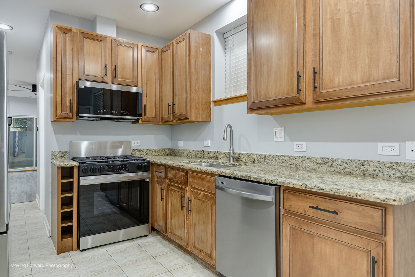5971 N Elston Avenue #1, Chicago, IL 60646