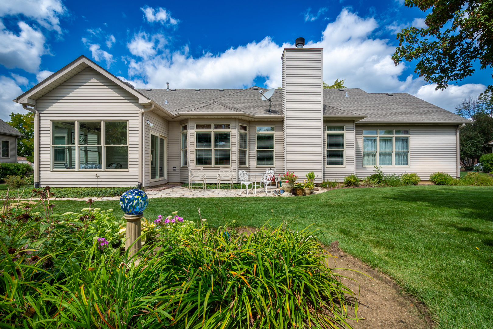 870 Woodland Drive, Antioch, IL 60002