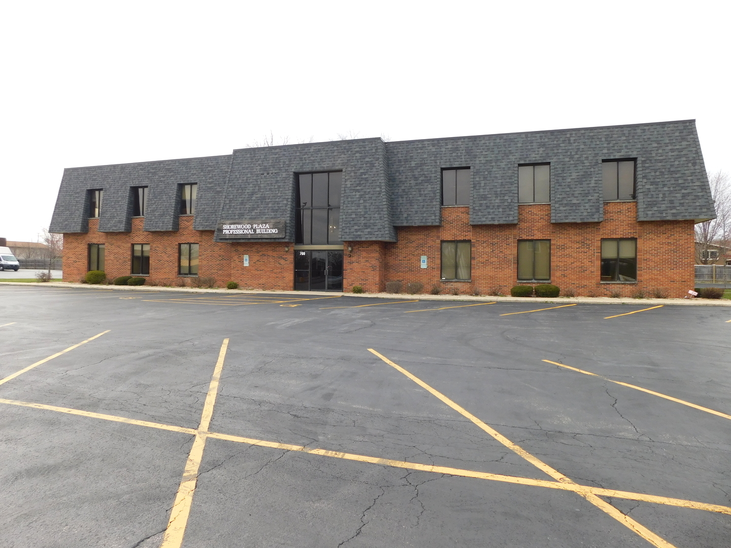 700 W JEFFERSON Street, Shorewood, IL 60404