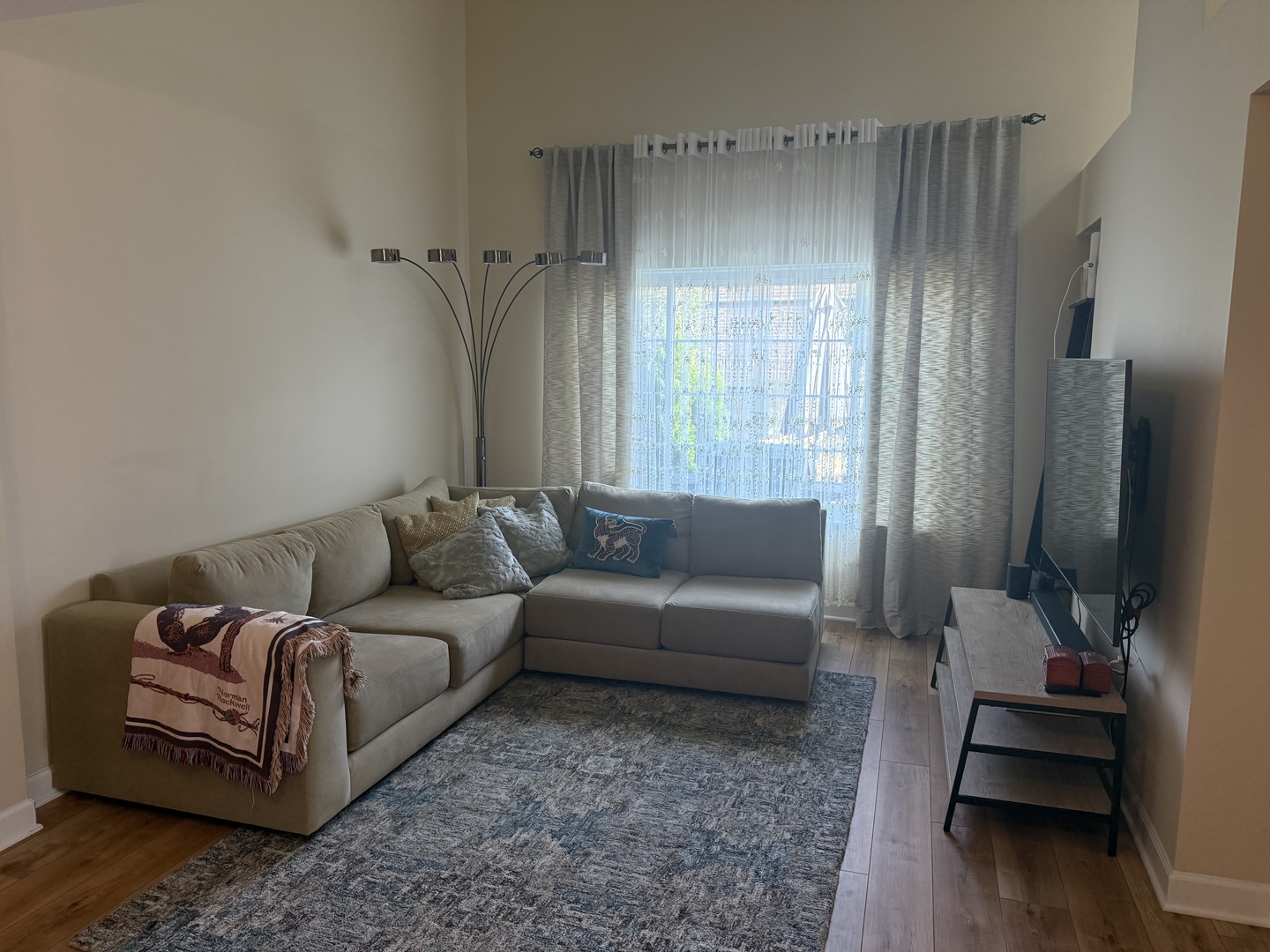 1304 DERBY Lane #1304, Mundelein, IL 60060