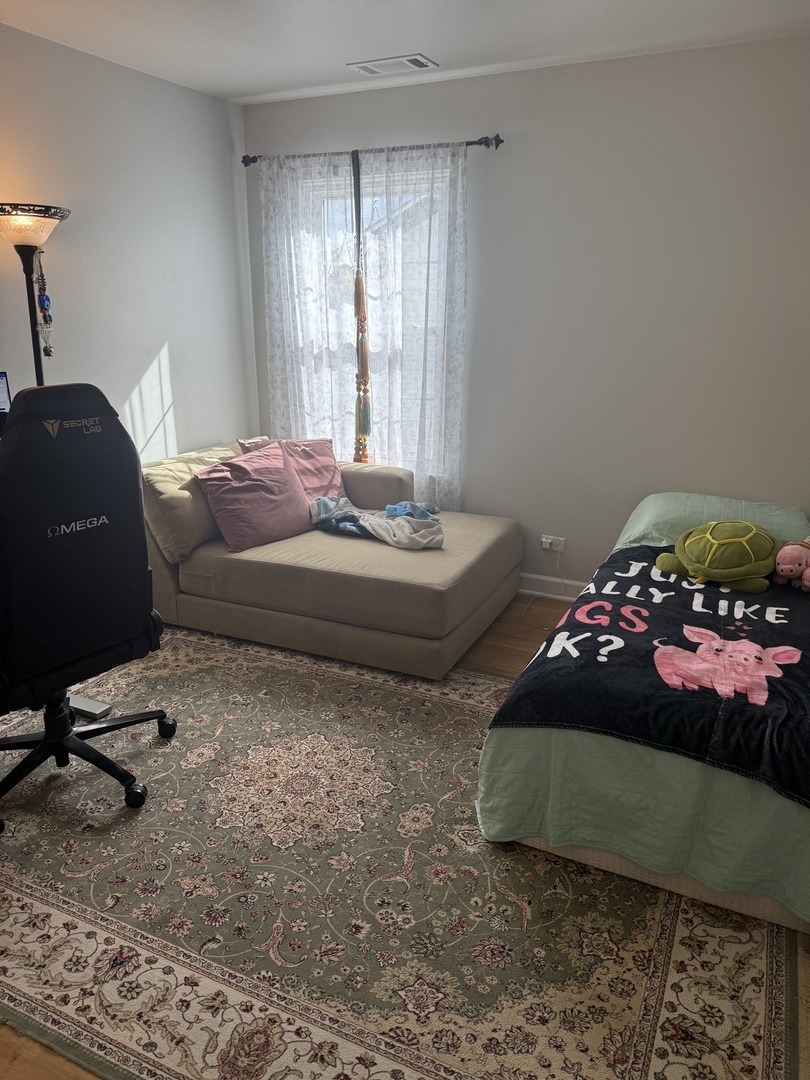 1304 DERBY Lane #1304, Mundelein, IL 60060