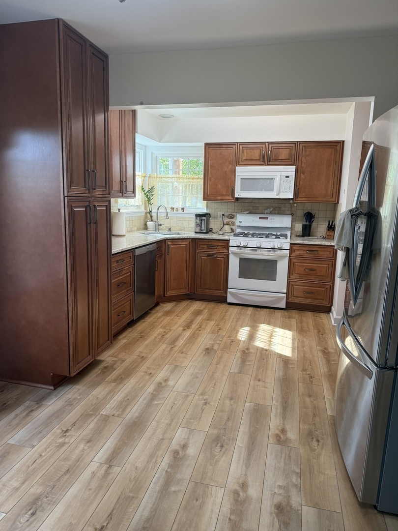 1304 DERBY Lane #1304, Mundelein, IL 60060