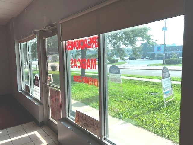 2607-2693 20th Street #2675, Rockford, IL 61109