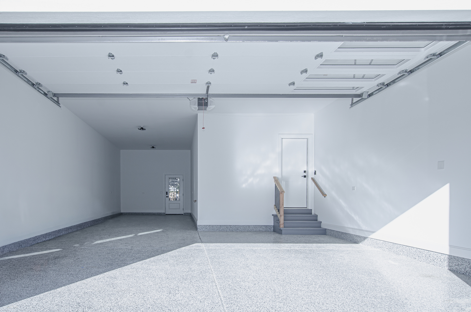 1326 N Race Avenue, Arlington Heights, IL 60004