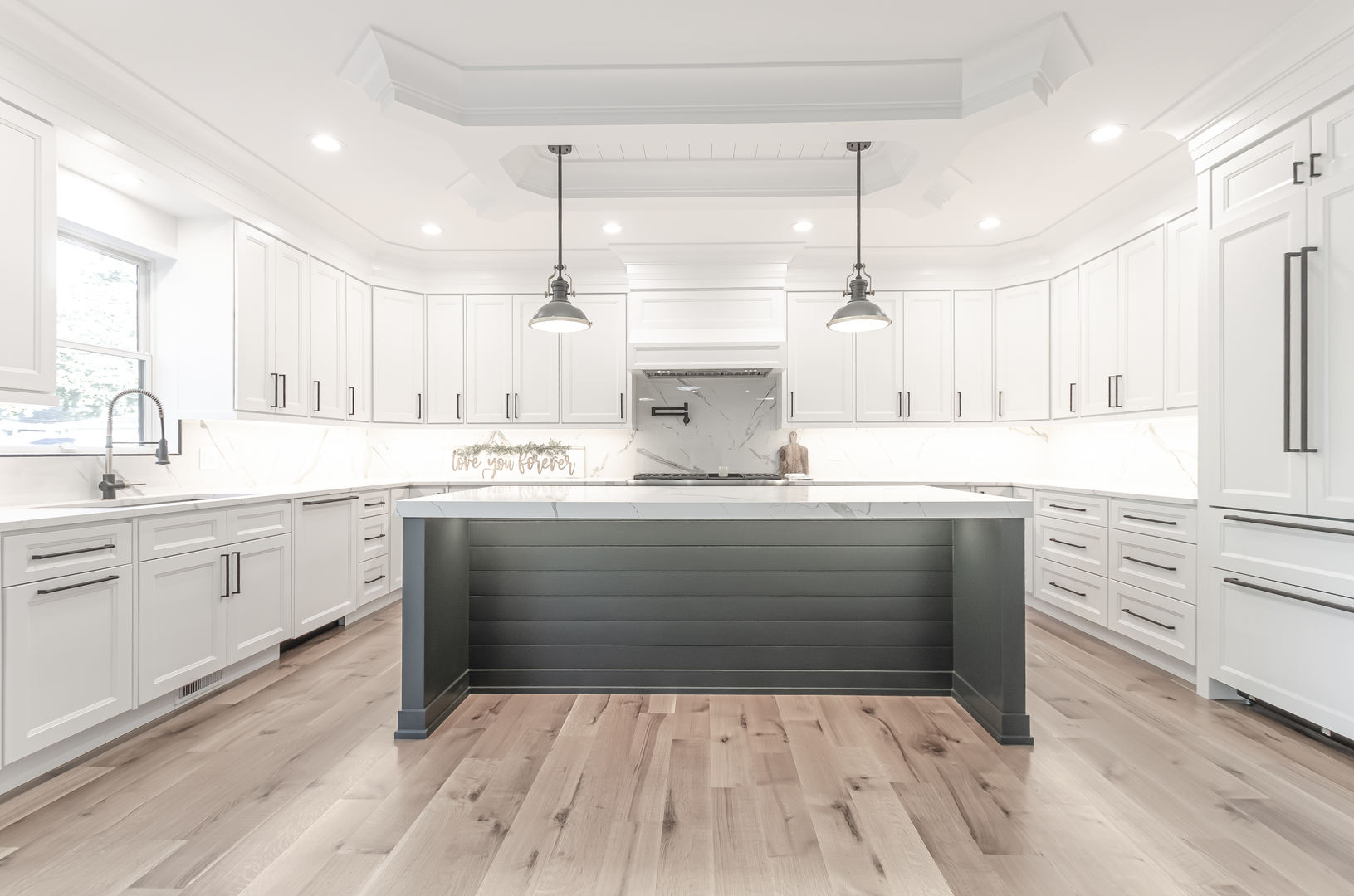 1326 N Race Avenue, Arlington Heights, IL 60004