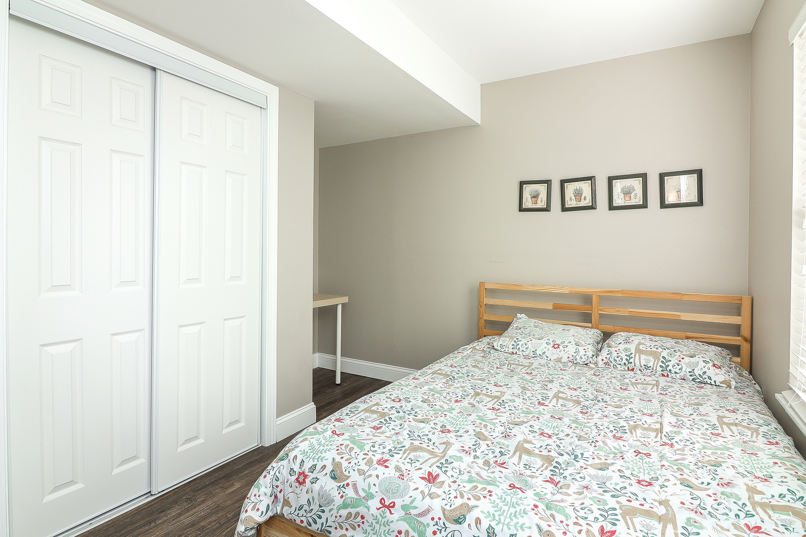 157 Wildberry Court, Aurora, IL 60504