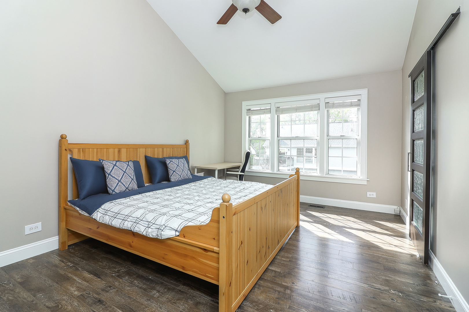 157 Wildberry Court, Aurora, IL 60504