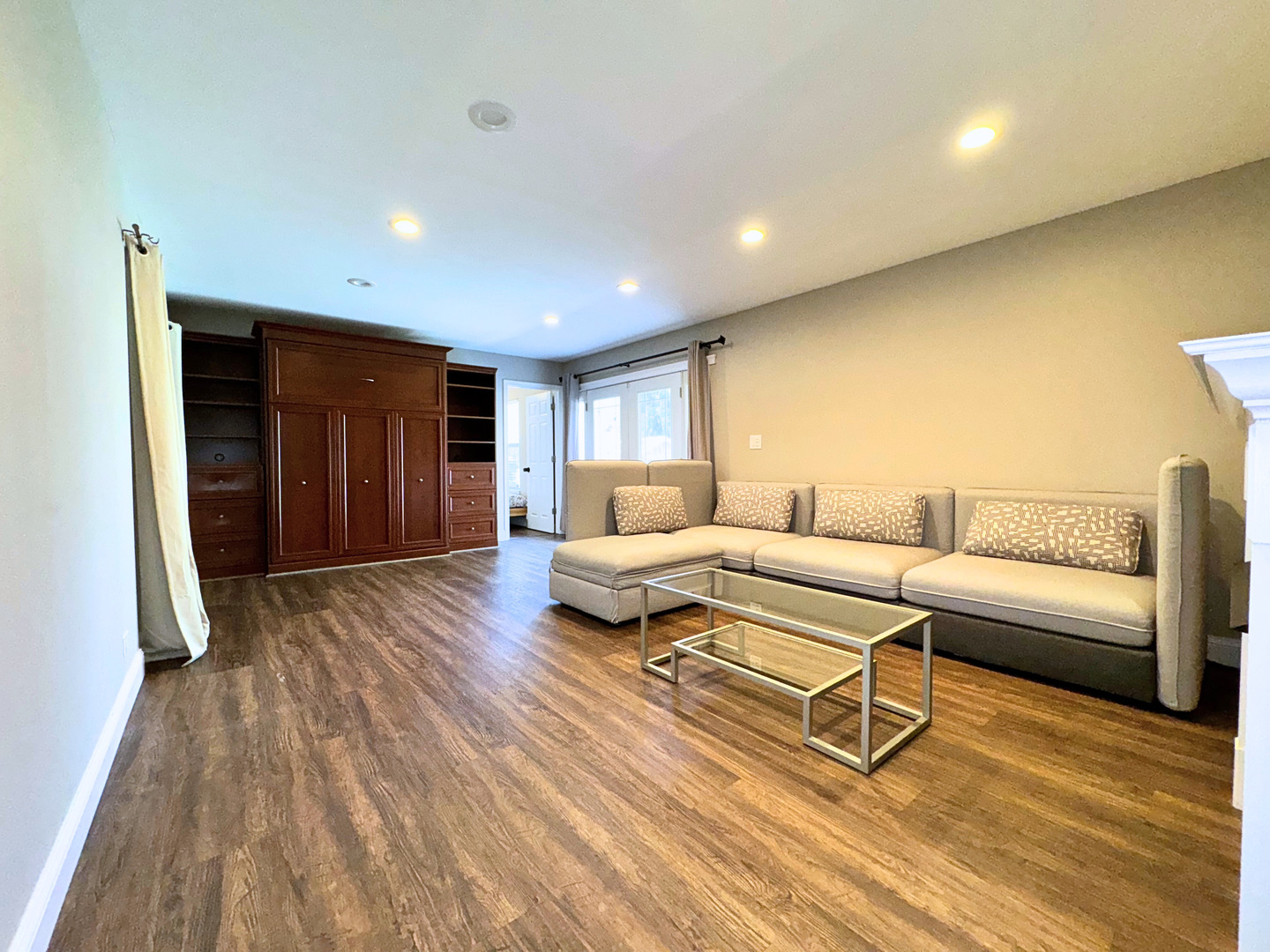 157 Wildberry Court, Aurora, IL 60504