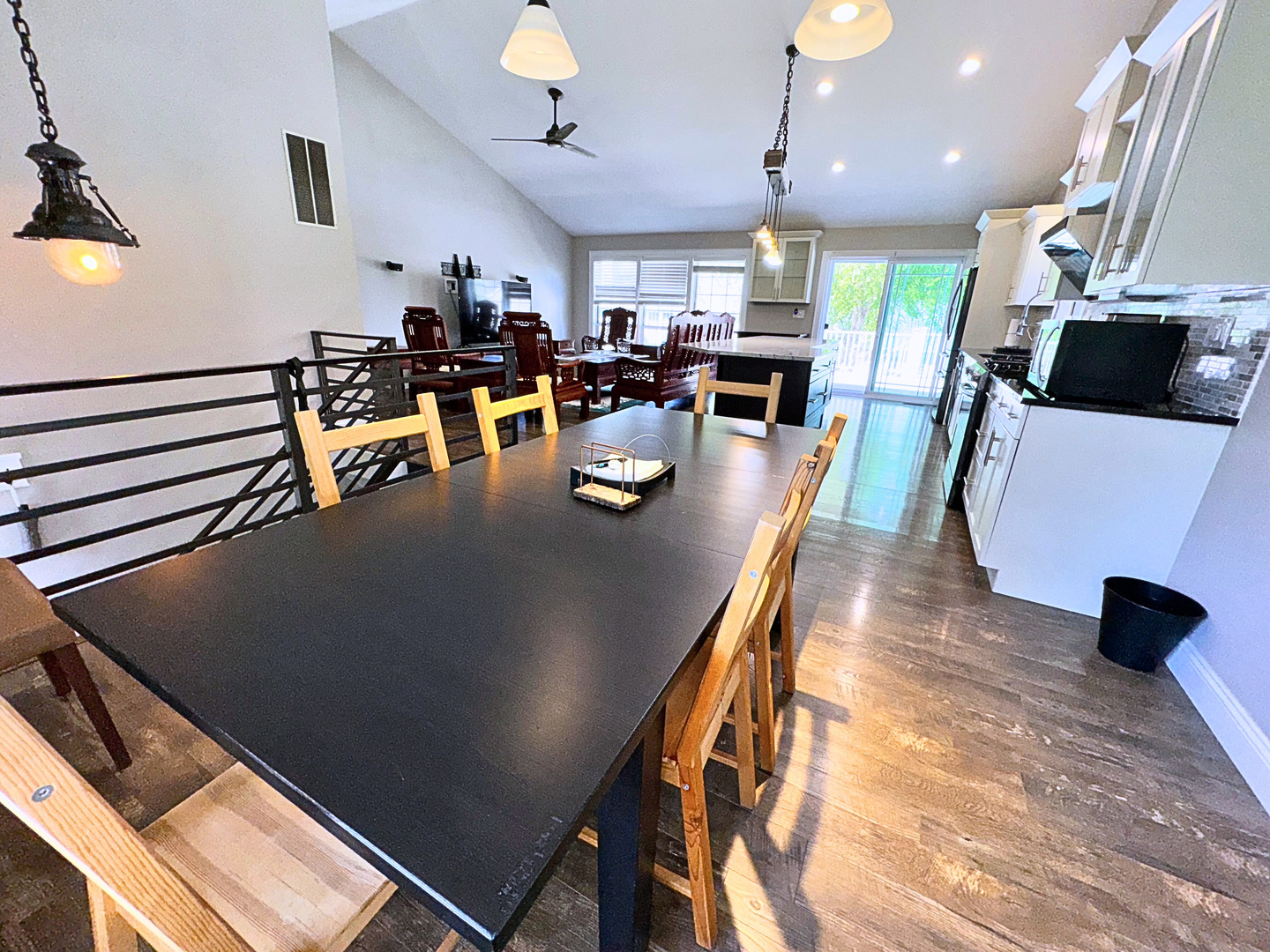 157 Wildberry Court, Aurora, IL 60504