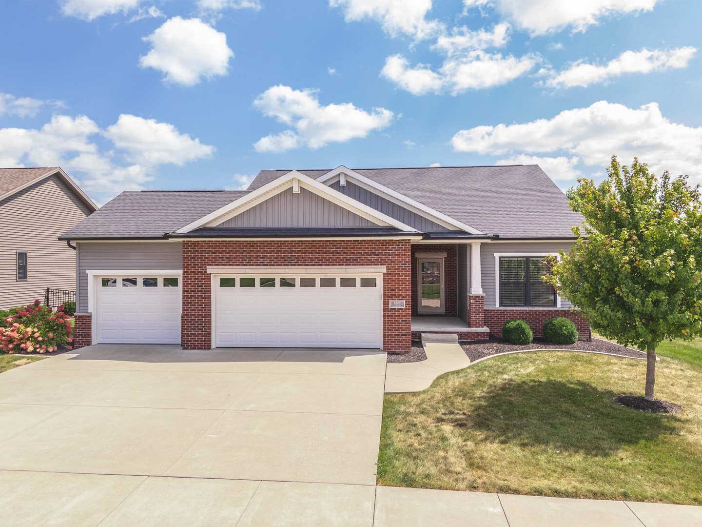 1116 Travertine Road, Normal, IL 61761