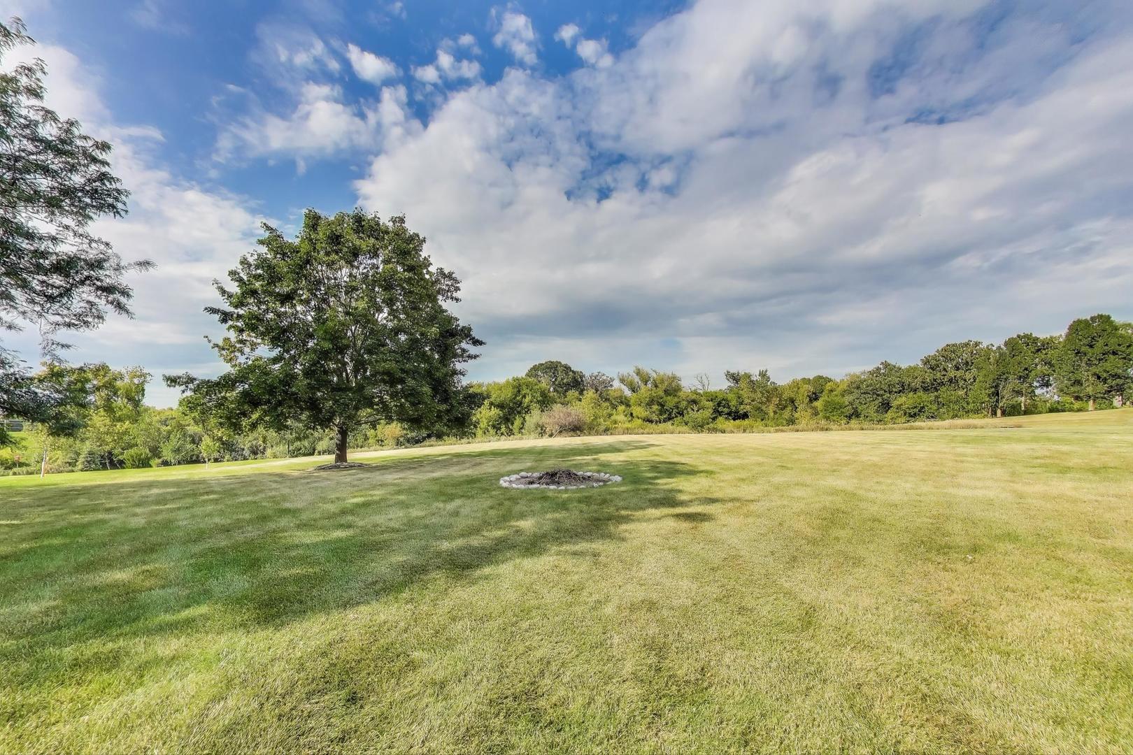 3406 Forest Ridge Drive, Spring Grove, IL 60081