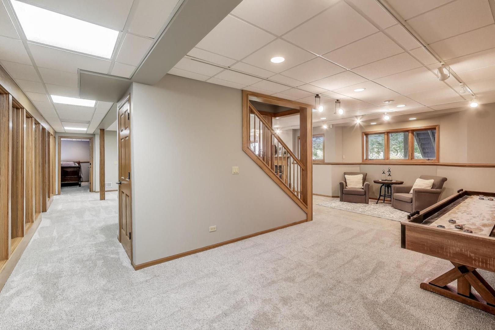 3406 Forest Ridge Drive, Spring Grove, IL 60081