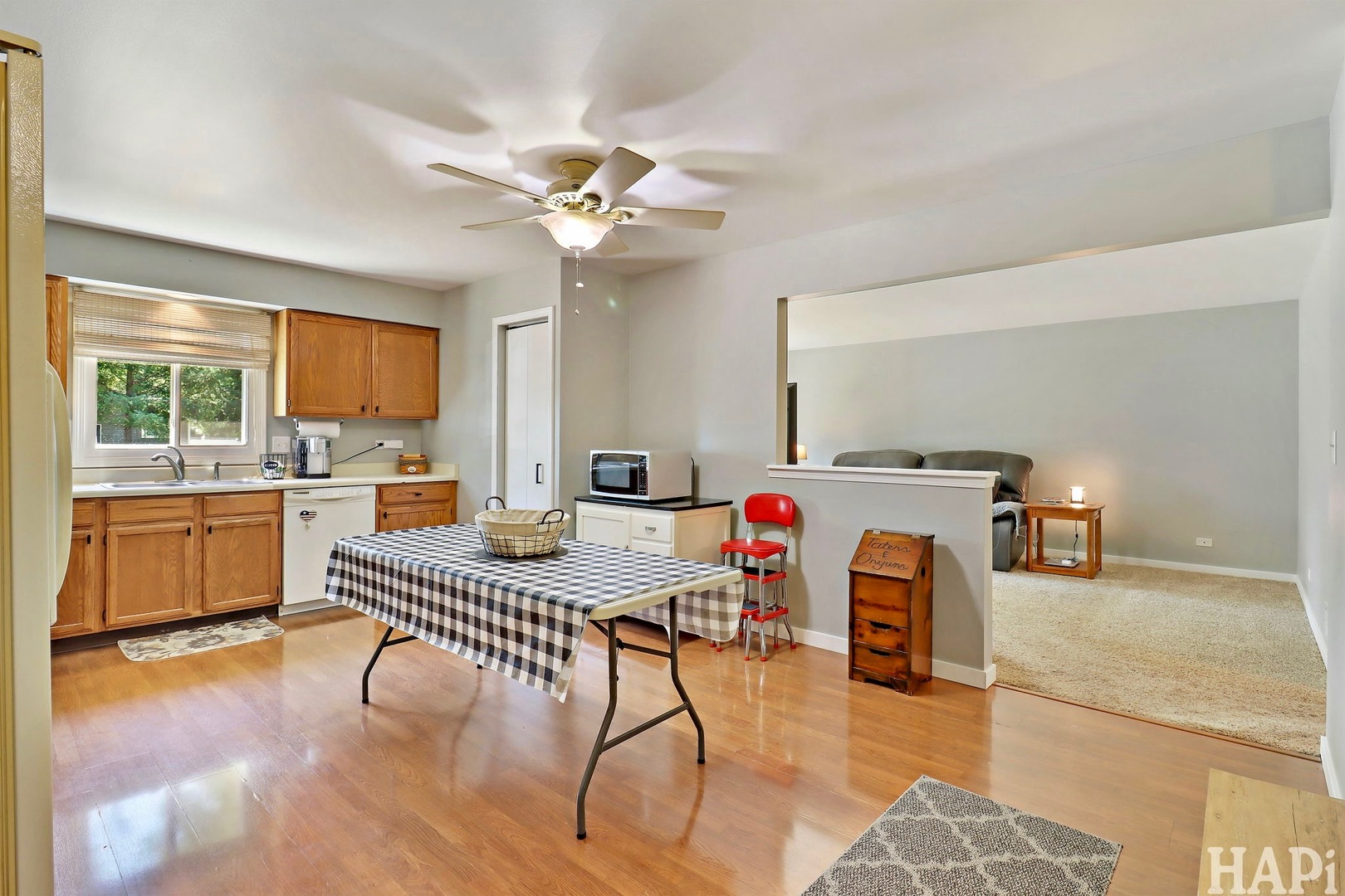 1404 19th Street, Zion, IL 60099