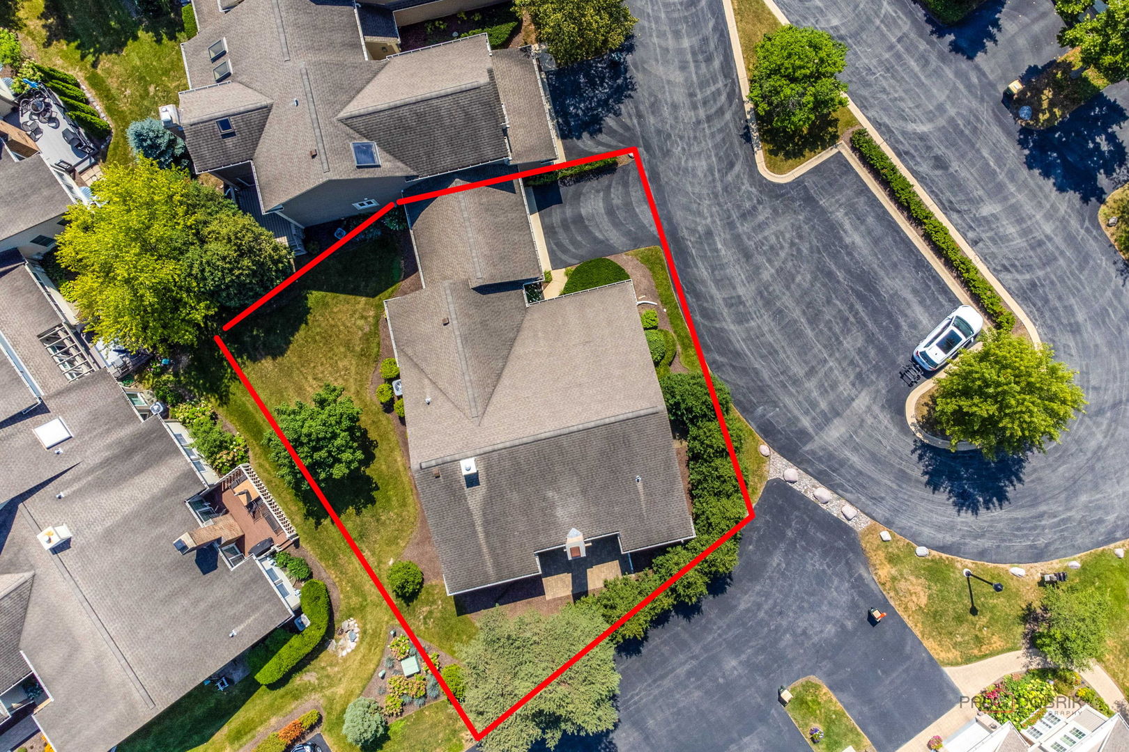 122 Kilchurn Lane, Inverness, IL 60067