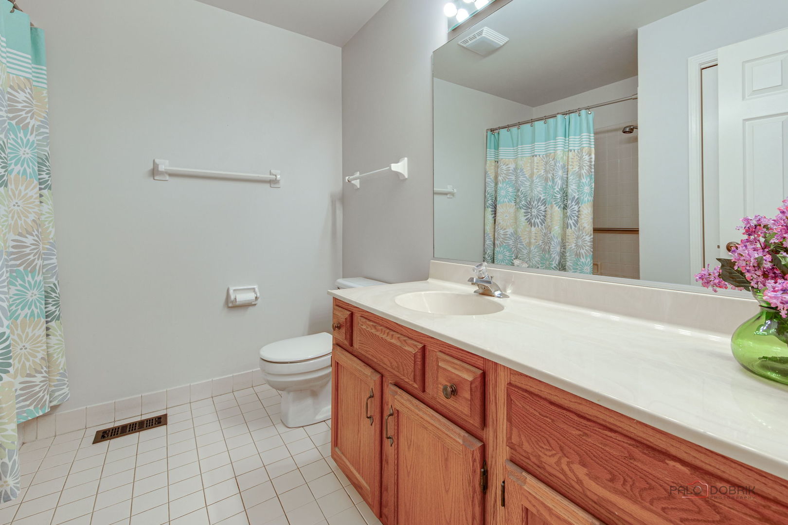 122 Kilchurn Lane, Inverness, IL 60067