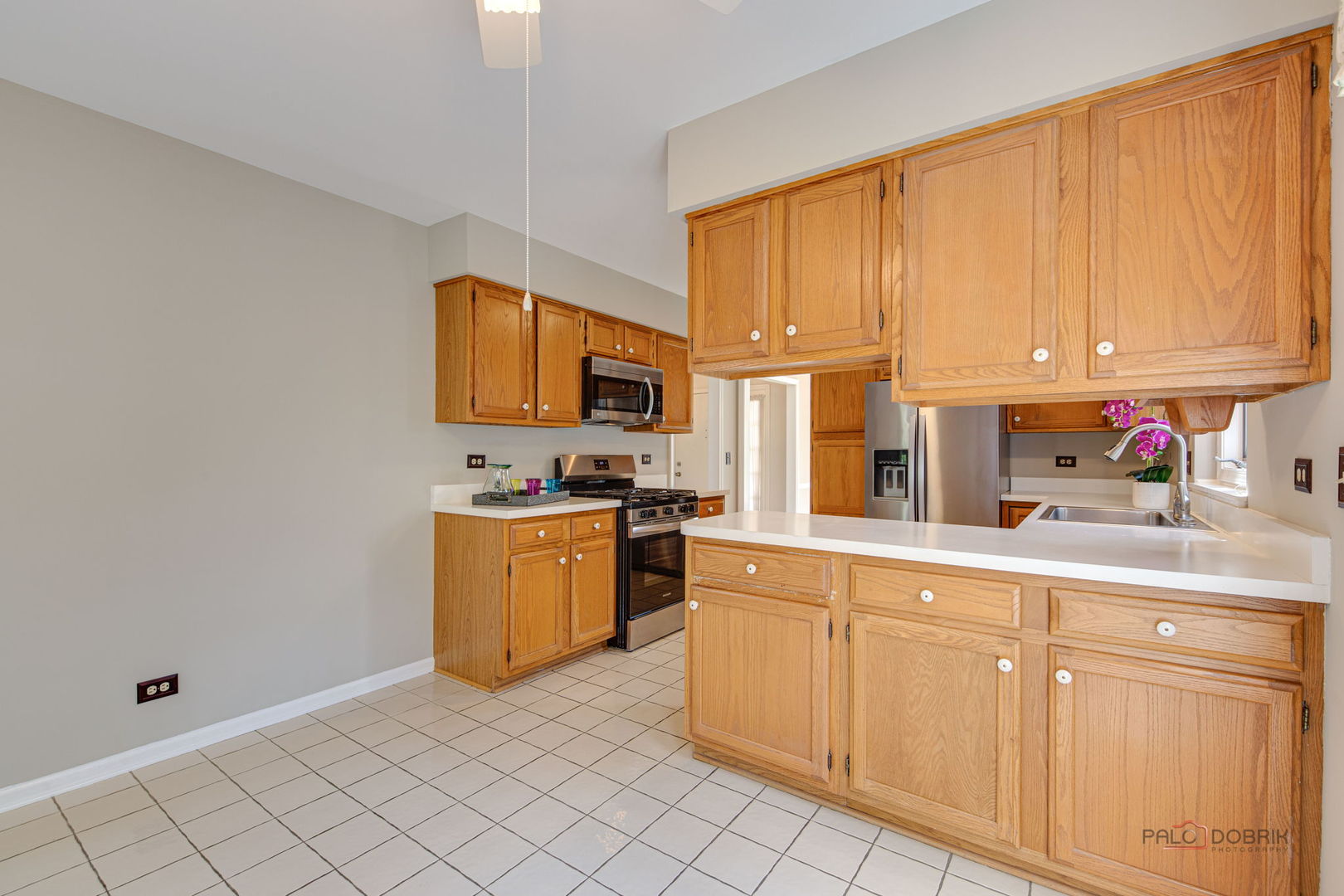 122 Kilchurn Lane, Inverness, IL 60067