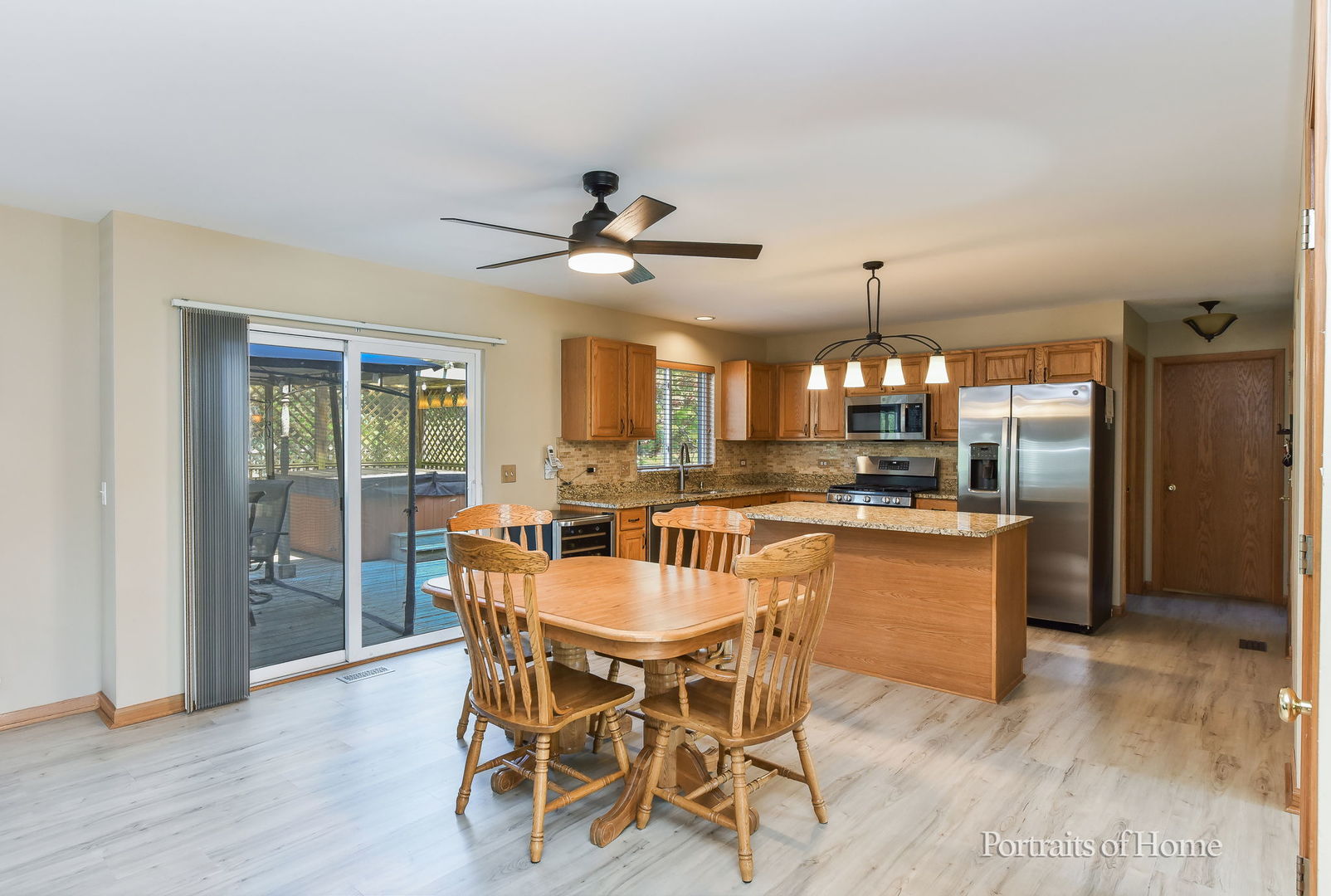 2420 Glenford Drive, Aurora, IL 60502