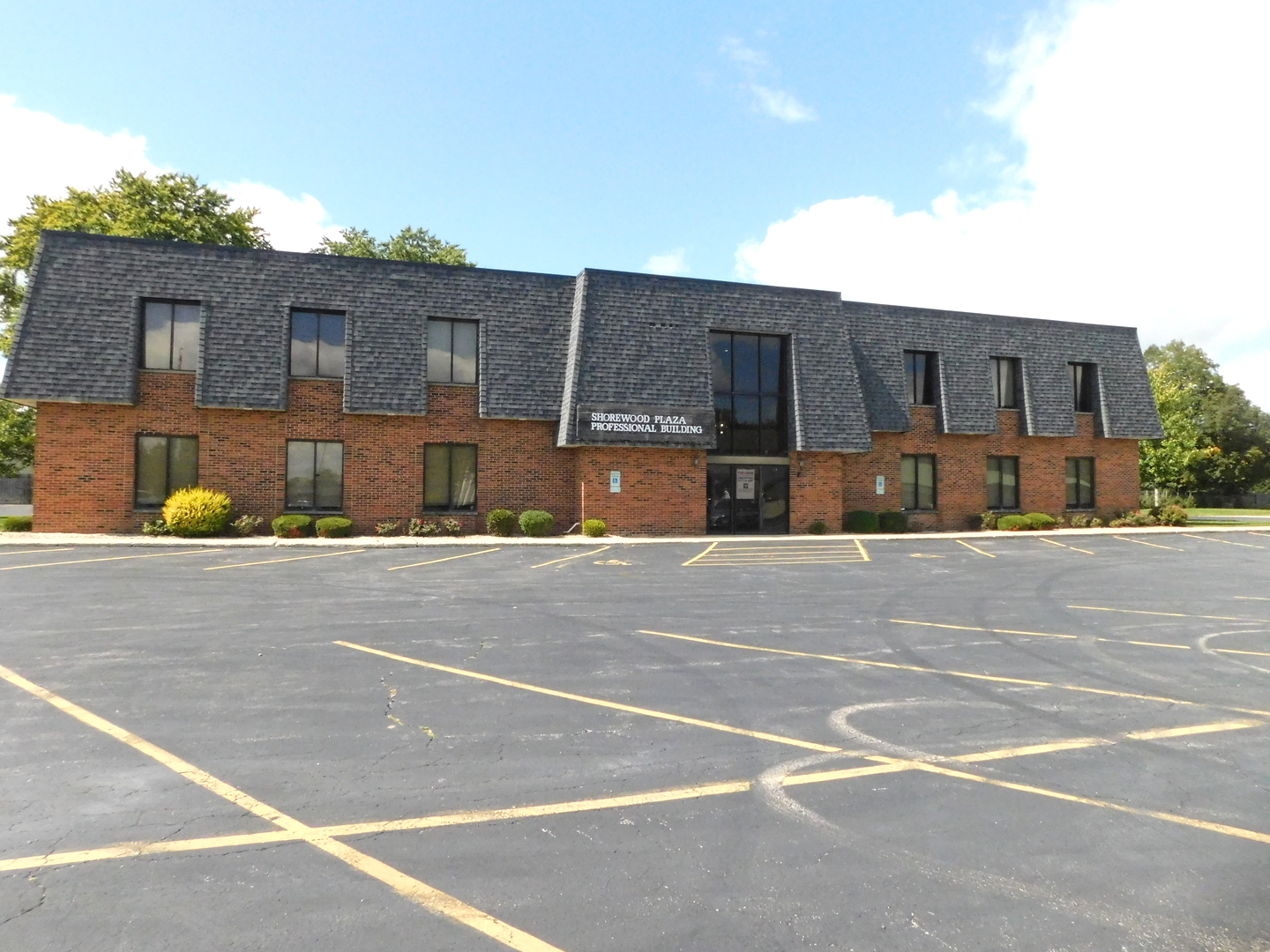 700 W JEFFERSON Street, Shorewood, IL 60404