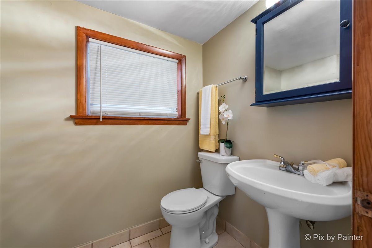 10316 S Green Bay Avenue, Chicago, IL 60617