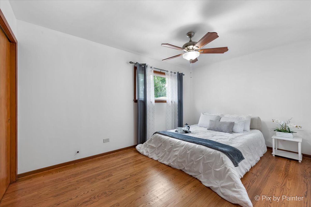 10316 S Green Bay Avenue, Chicago, IL 60617