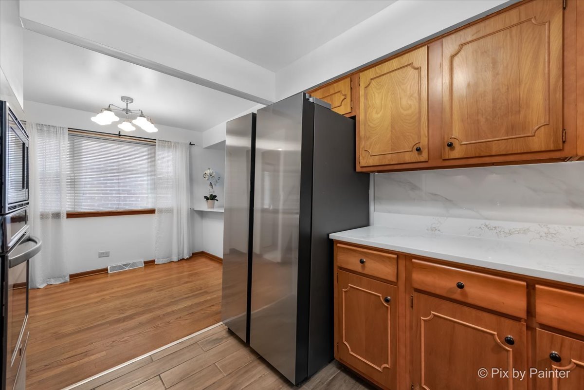 10316 S Green Bay Avenue, Chicago, IL 60617