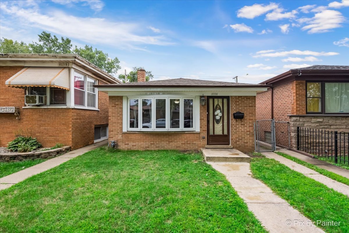 10316 S Green Bay Avenue, Chicago, IL 60617