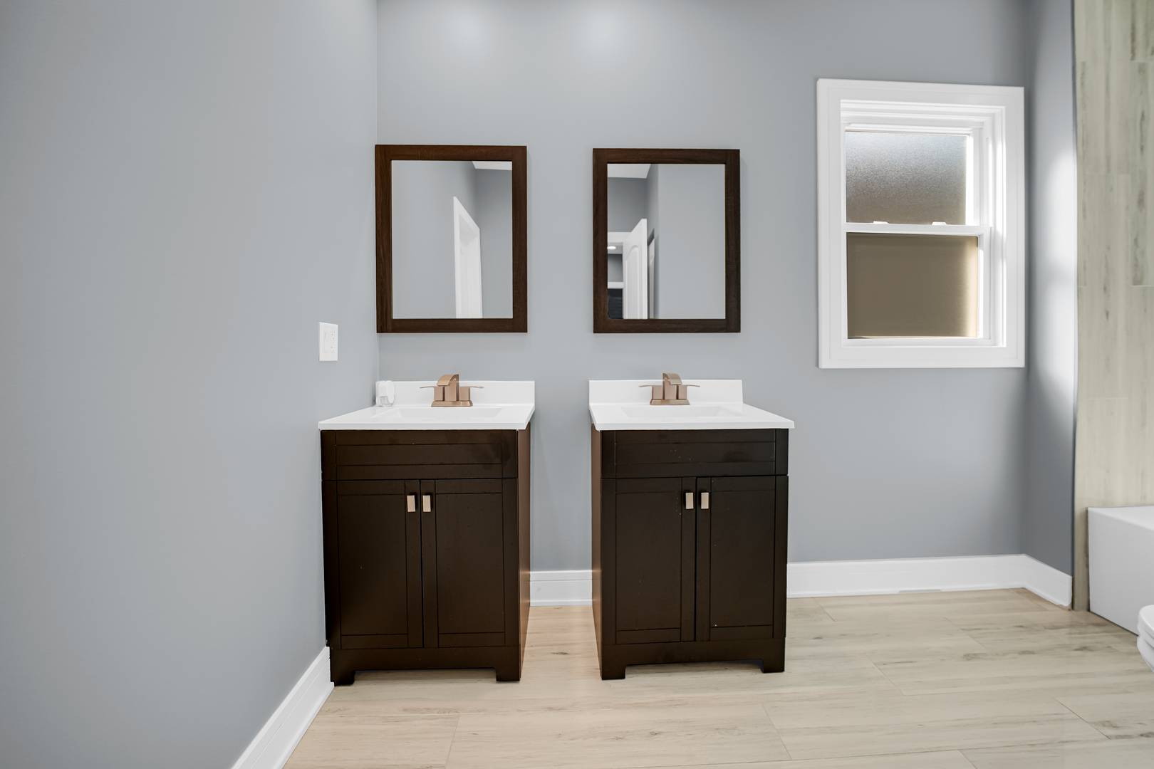 1707 E 83RD Street, Chicago, IL 60617