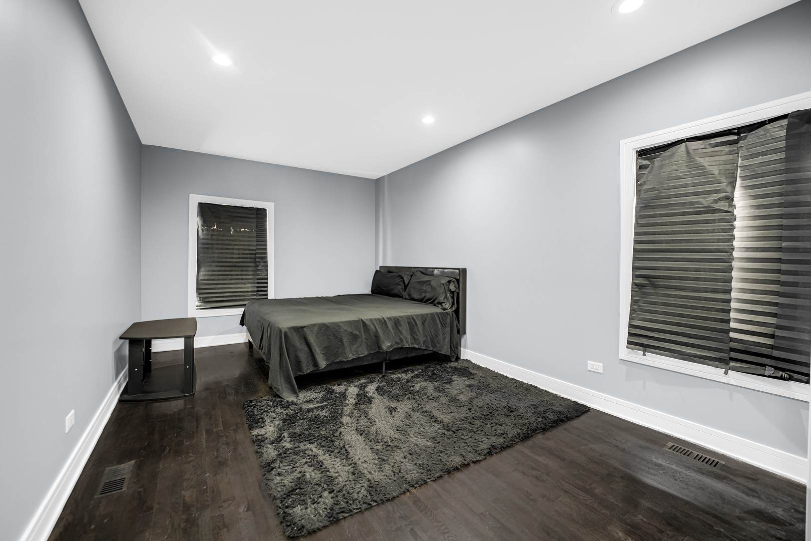 1707 E 83RD Street, Chicago, IL 60617