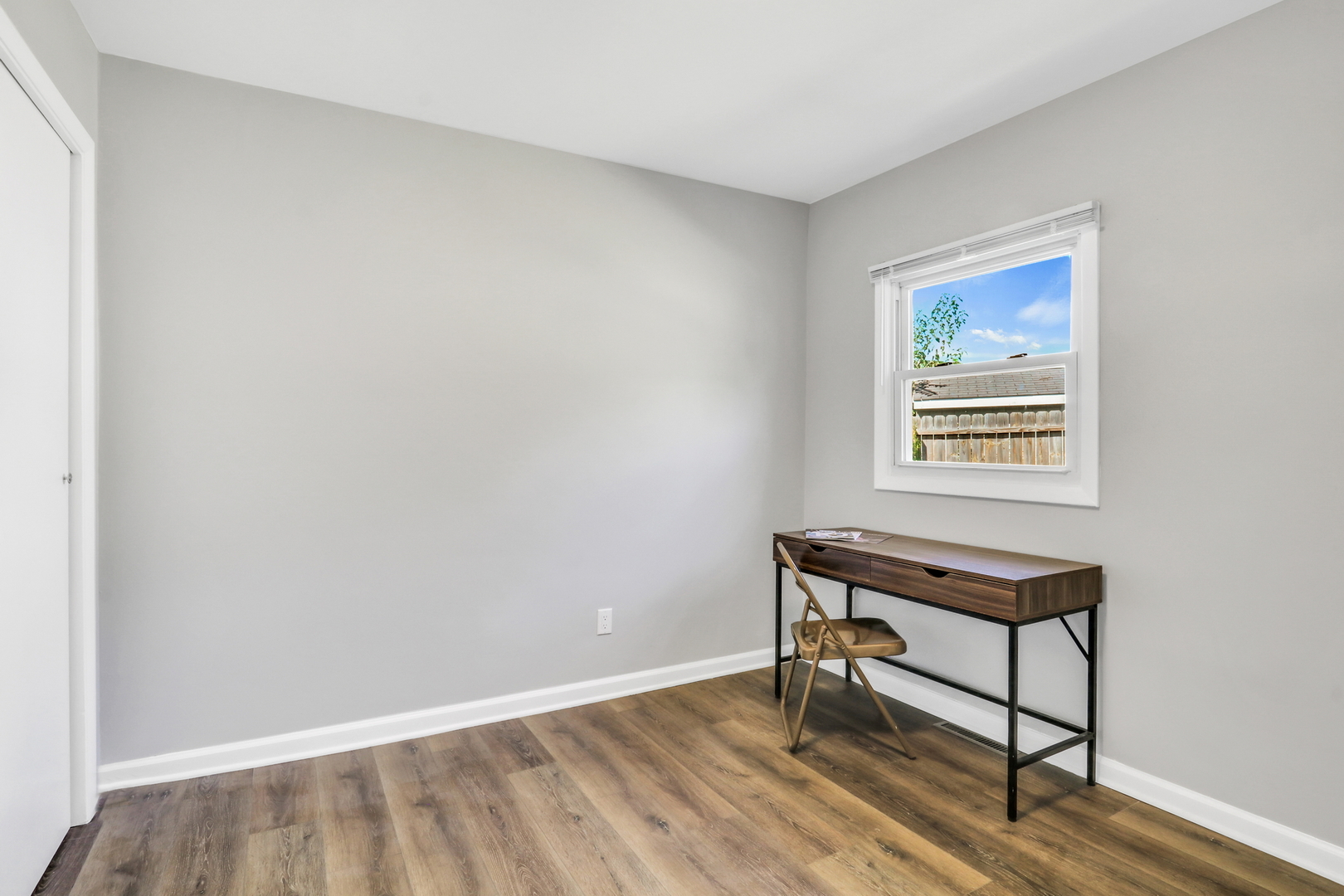 34880 N Rock Island Street, Ingleside, IL 60041