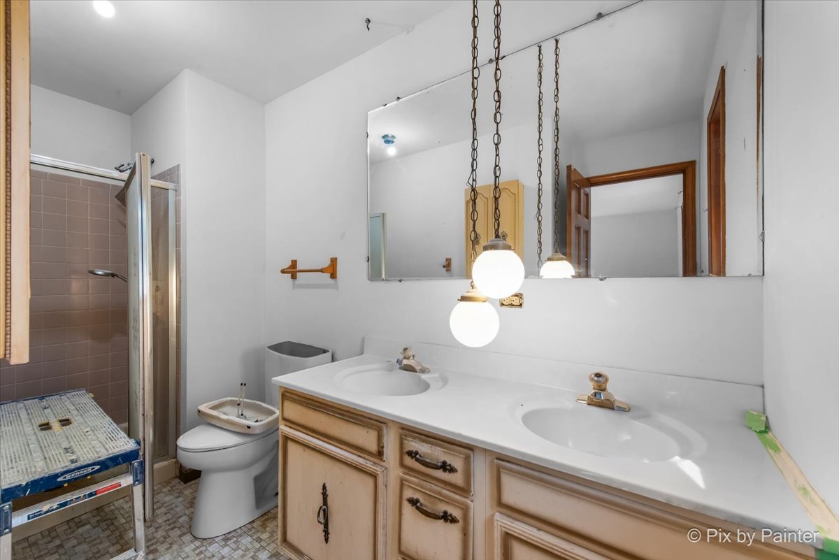 7615 W Andrea Lane, Crystal Lake, IL 60012