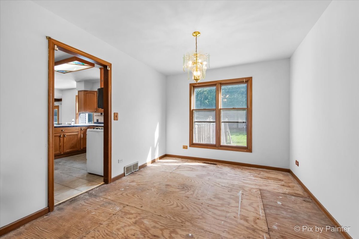 7615 W Andrea Lane, Crystal Lake, IL 60012