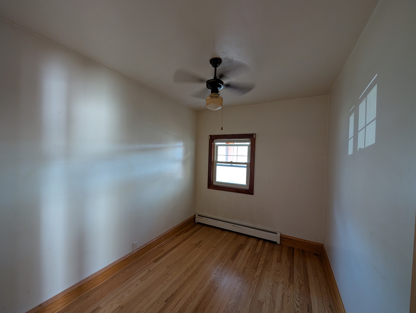 5407 N Moody Avenue, Chicago, IL 60630