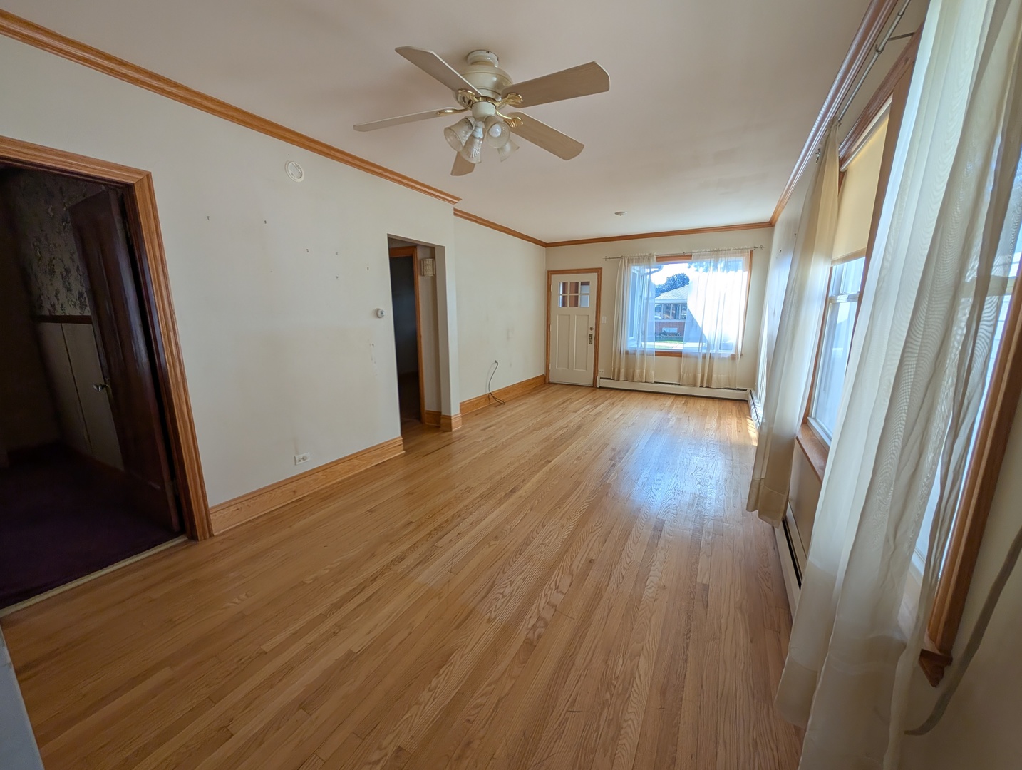 5407 N Moody Avenue, Chicago, IL 60630