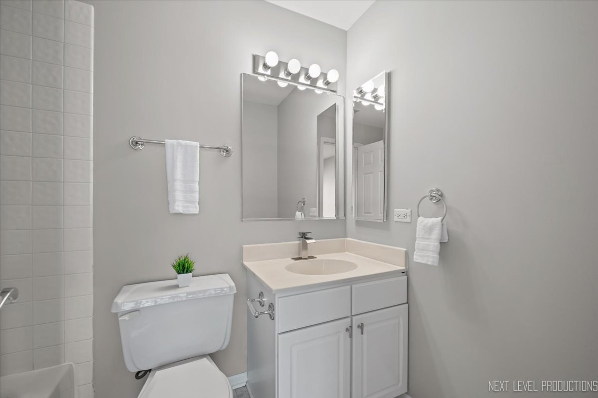 1471 Aberdeen Court #1471, Naperville, IL 60564