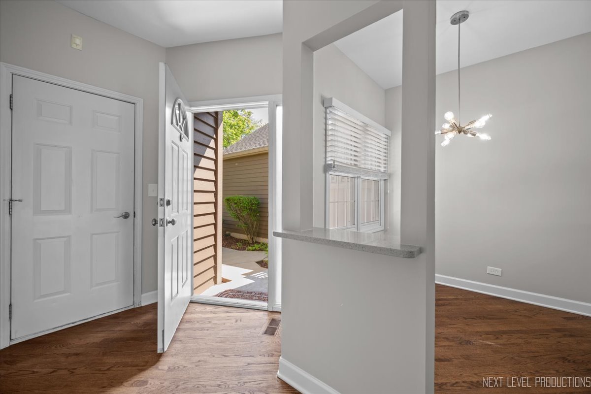 1471 Aberdeen Court #1471, Naperville, IL 60564
