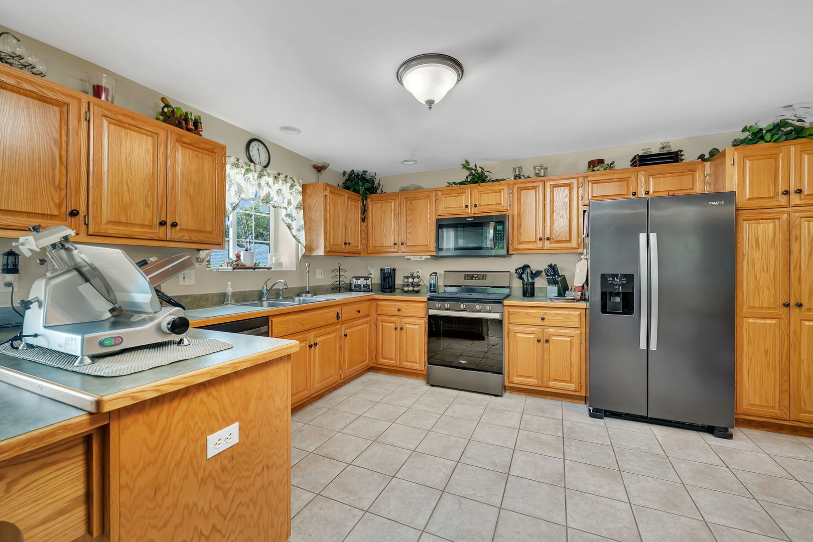 106 N Harbor Landing, Braidwood, IL 60408