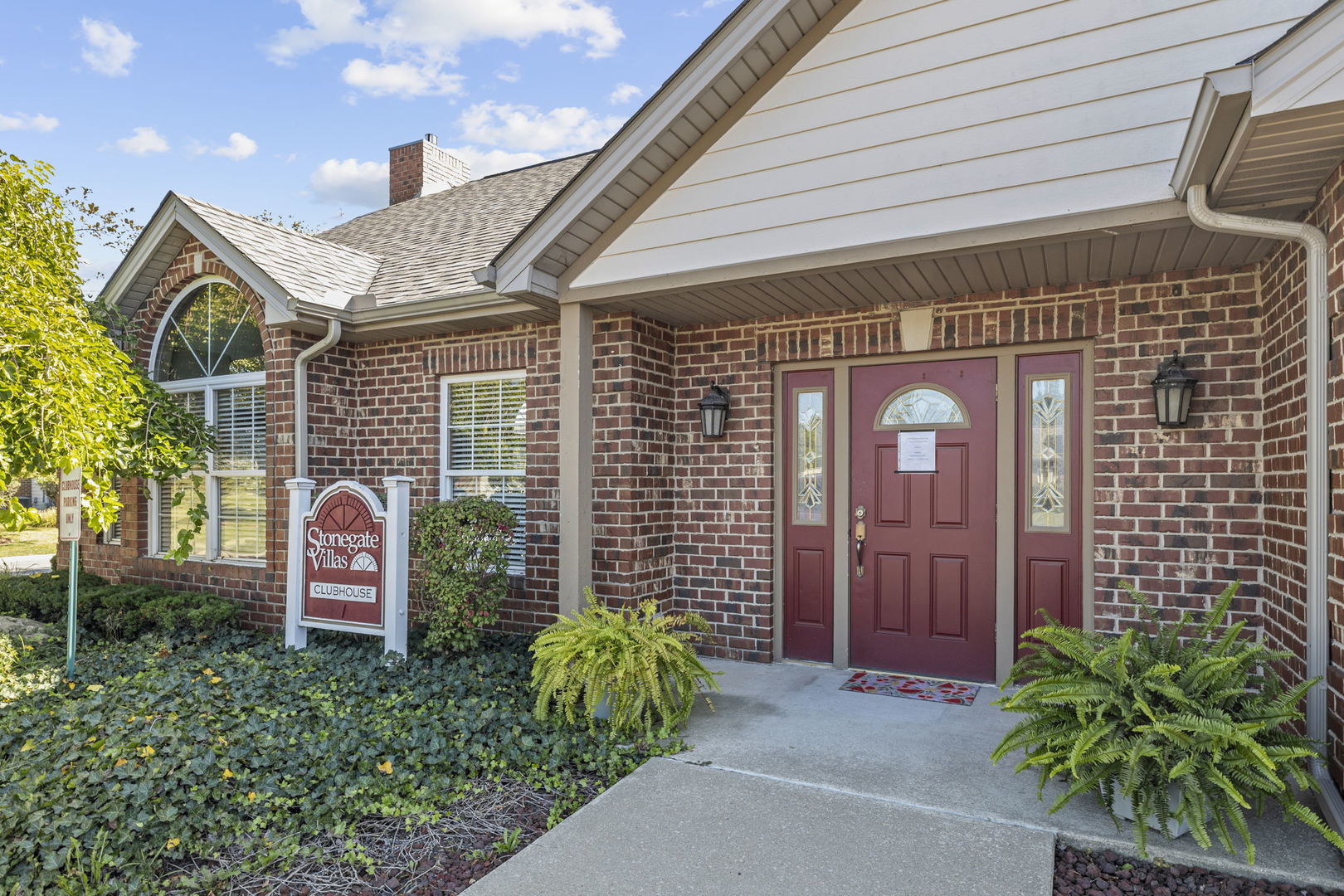 445 Stonegate Way #445, Manteno, IL 60950