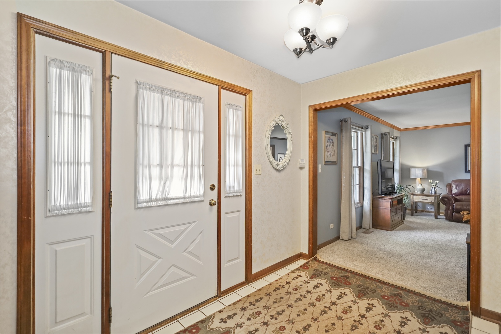 1716 Schey Court, Naperville, IL 60565