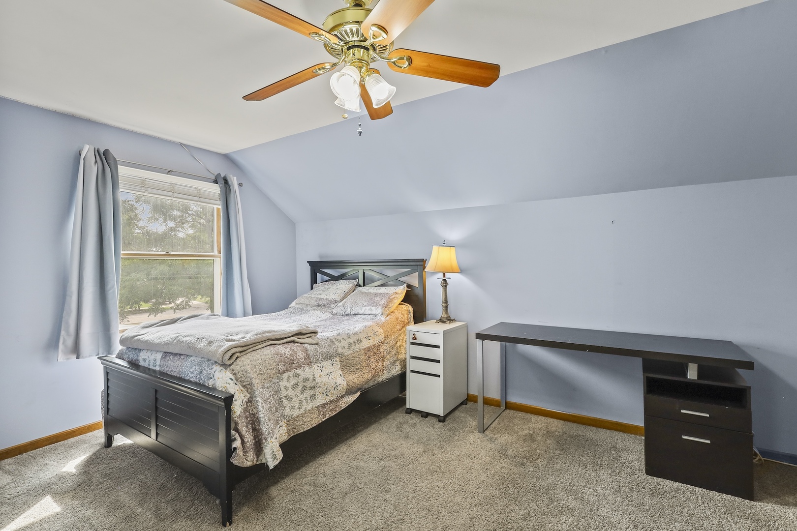 1716 Schey Court, Naperville, IL 60565