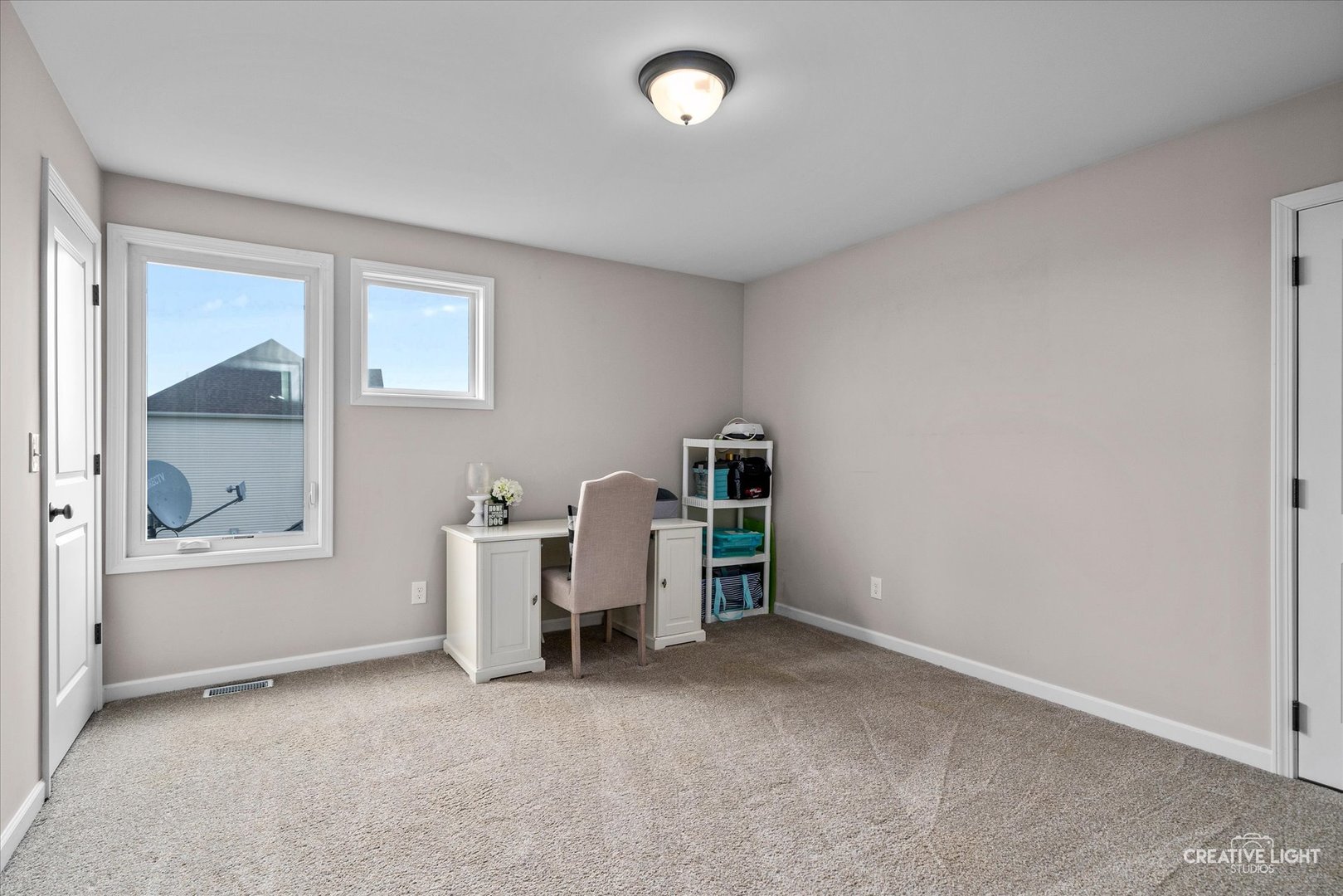 957 N Carly Circle, Yorkville, IL 60560
