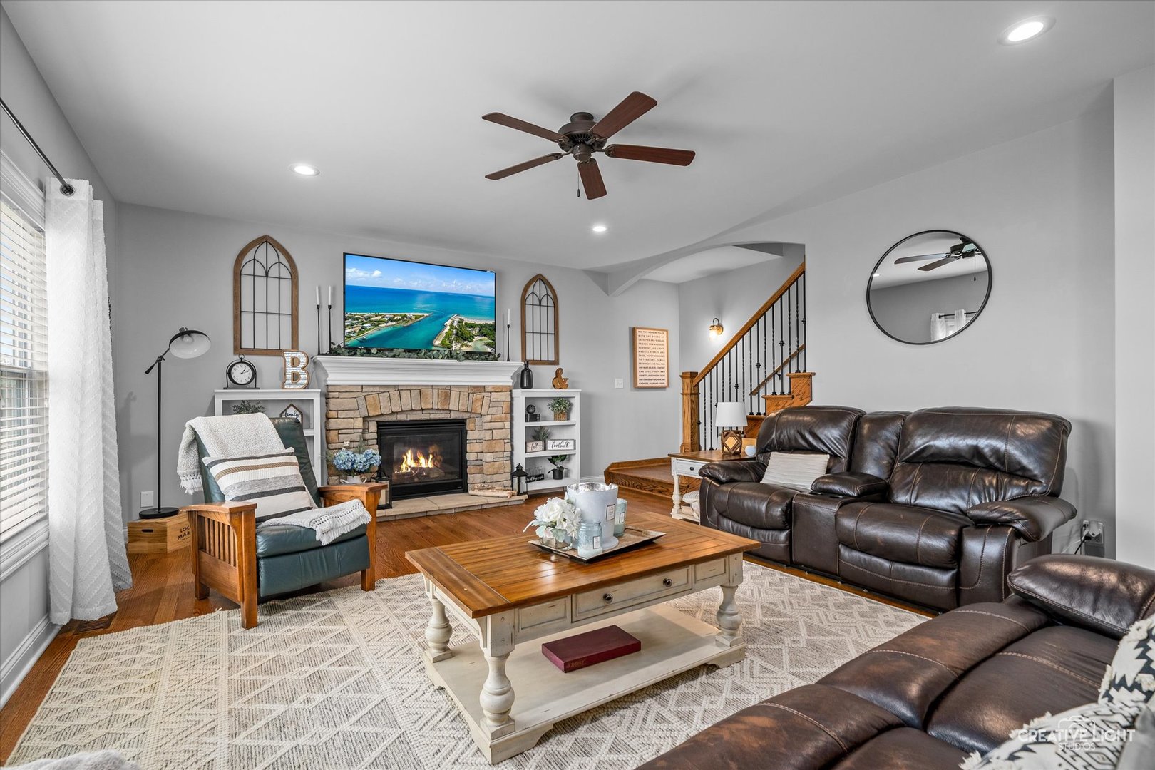 957 N Carly Circle, Yorkville, IL 60560