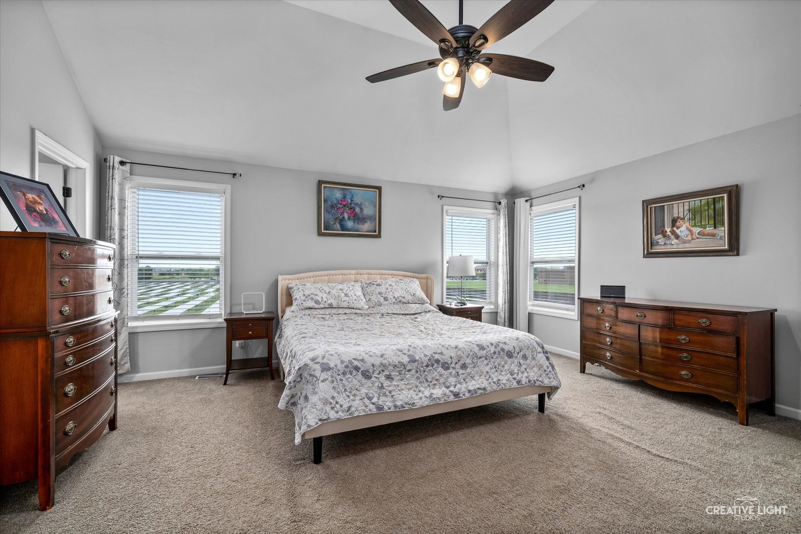 957 N Carly Circle, Yorkville, IL 60560