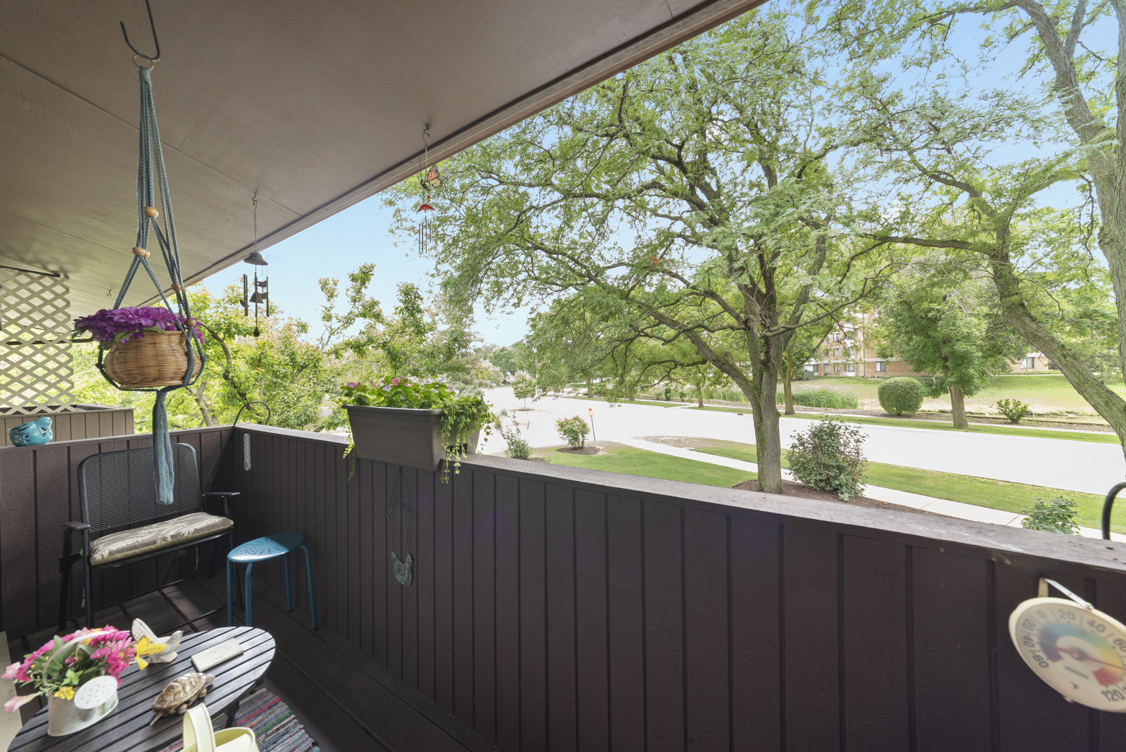 485 Raintree Court #B, Glen Ellyn, IL 60137